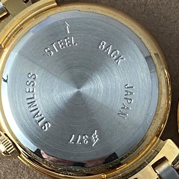 Elizabeth Taylor White Diamonds Gold Tone Watch - Picture 6 of 6